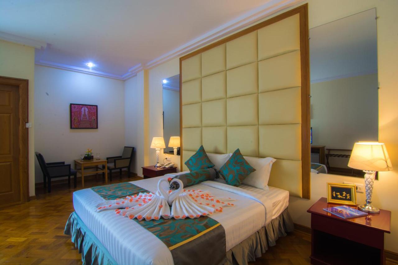 Royal Inlay Hotel Няунг Шве Екстериор снимка